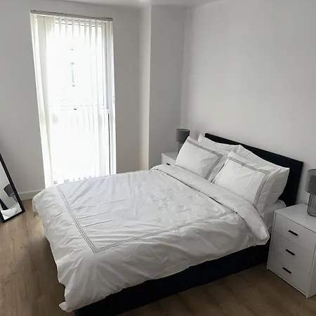 Luxury - Smart Tv - Fast Wifi - Near Utilitia Arena & Icc * Birmingham
